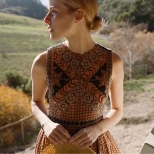 ISO Doen Tulsi Dress in M or L